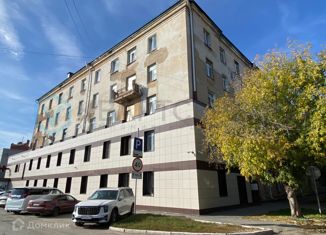 Продается 2-комнатная квартира, 41.2 м2, Омская область, Братская улица, 5