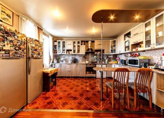 3-ком. квартира на продажу, 119 м2, Санкт-Петербург, улица Шелгунова, 7к1, улица Шелгунова