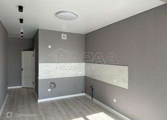 Продаю 1-ком. квартиру, 43 м2, село Мирное, улица Крымской Весны, 6к1