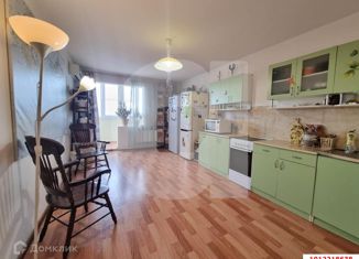 Продаю 3-комнатную квартиру, 100 м2, Краснодар, улица Димитрова, 3/1, улица Димитрова