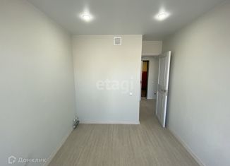 Сдаю в аренду 1-ком. квартиру, 30 м2, деревня Патрушева, улица Александра Пушкина, 16