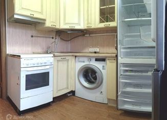 Продаю 2-комнатную квартиру, 43.6 м2, Санкт-Петербург, улица Ленсовета, 57, метро Звёздная