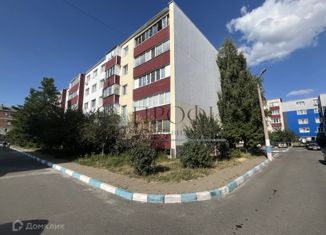 Продается 3-ком. квартира, 58 м2, Новый Оскол, Дорожная улица, 1