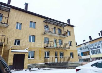 Продажа 2-комнатной квартиры, 64.4 м2, село Сновицы, Речная улица, 4