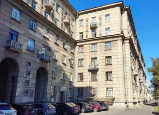 Продается трехкомнатная квартира, 80.7 м2, Санкт-Петербург, Кузнецовская улица, 46, Московский район