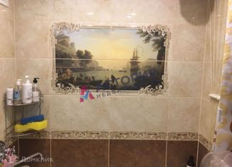 Продажа 2-ком. квартиры, 45 м2, Алексин, Центральная улица, 13А