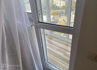 Продаю 1-комнатную квартиру, 40 м2, Краснодар, улица Дмитрия Благоева, 31к2, ЖК Каскад