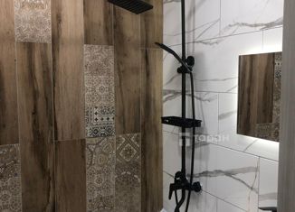 Продается трехкомнатная квартира, 61.1 м2, Златоуст, улица 40-летия Победы, 26