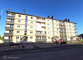 Продажа трехкомнатной квартиры, 60.09 м2, Апшеронск, улица Ленина, 52