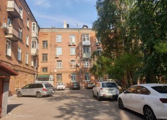 Продается трехкомнатная квартира, 94.9 м2, посёлок Рублёво, Новорублёвская улица, 3