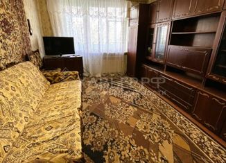 Продам 3-комнатную квартиру, 70 м2, поселок городского типа Новофёдоровка, Севастопольская улица, 6