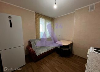 1-комнатная квартира на продажу, 43.7 м2, Барнаул, улица Антона Петрова, 254