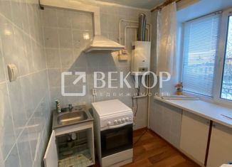 Продам 2-ком. квартиру, 42 м2, Буй, улица Октябрьской Революции, 80