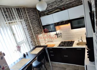 Продажа четырехкомнатной квартиры, 67.8 м2, Александров, улица Королёва, 11