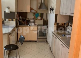 Продается 2-комнатная квартира, 58 м2, Москва, Псковская улица, 9к1, станция Марк