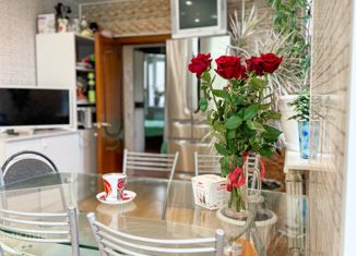 Продаю дом, 140 м2, Новомосковск