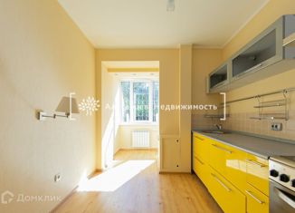 Продаю 1-ком. квартиру, 35.2 м2, Томск, Академический проспект, 17