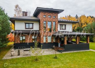 Продается дом, 450 м2, деревня Уварово