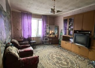 Продам 2-комнатную квартиру, 56.5 м2, Черногорск, Советская улица, 45