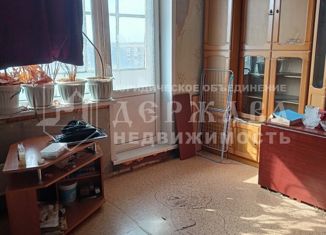 Продам 4-комнатную квартиру, 75 м2, Кемеровская область, Комсомольский проспект, 27