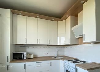Продается 3-комнатная квартира, 92 м2, Краснодар, Стахановская улица, 1/5к2, микрорайон Авиагородок