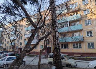 Продается четырехкомнатная квартира, 63 м2, Новосибирская область, улица Терешковой, 4