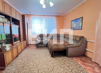 Продаю 3-комнатную квартиру, 62 м2, Курганинск, улица Есенина, 11