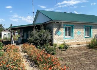 Продаю трехкомнатную квартиру, 73.8 м2, село Степное, Первомайская улица, 19