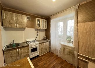 Продается 1-комнатная квартира, 27.1 м2, Железногорск, улица Сентюрева, 1к2