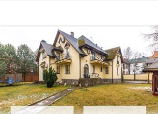 Продается дом, 450 м2, деревня Жуковка