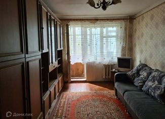 Продается трехкомнатная квартира, 61.5 м2, Коммунар, Пионерская улица, 11