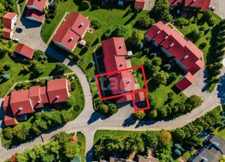 Продам таунхаус, 273.9 м2, село Ангелово, 16-й микрорайон, 1609