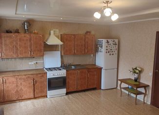 Продаю дом, 240 м2, посёлок городского типа Безенчук, улица Специалистов, 22