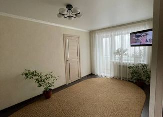 Двухкомнатная квартира на продажу, 44 м2, Миасс, проспект Автозаводцев, 48