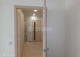 Продажа 2-комнатной квартиры, 56.4 м2, Волгоград, улица Добрушина, 57