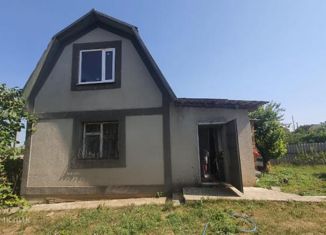 Дом на продажу, 60 м2, посёлок городского типа Новоозёрное, Центральная площадь