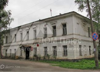 Продается дом, 768.4 м2, Белозерск, Советский проспект, 55/29