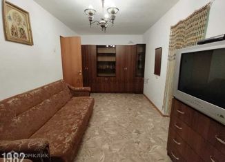Продаю двухкомнатную квартиру, 35.6 м2, поселок городского типа Новомихайловский, 2-й микрорайон, 5