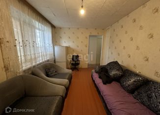 Продаю 2-ком. квартиру, 39.3 м2, Боровичи, Сушанская улица, 10