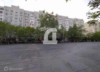 4-комнатная квартира на продажу, 74.6 м2, Краснодар, проспект Чекистов, 10
