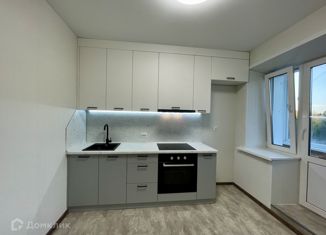 Продается двухкомнатная квартира, 50 м2, Киров, Школьный переулок, 5