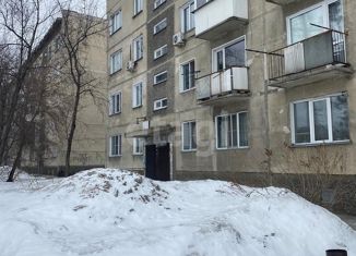 Продам двухкомнатную квартиру, 43.9 м2, Новосибирск, Универсальная улица, 12, Универсальная улица