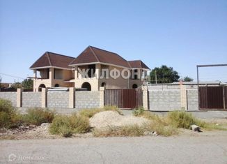 Продается дом, 272 м2, поселок городского типа Красные Баррикады, улица Гагарина