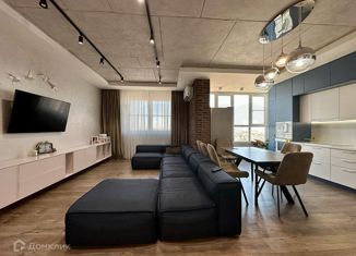 Продам 2-ком. квартиру, 95 м2, Краснодар, Береговая улица, 2к2, Береговая улица