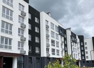 Продам 1-ком. квартиру, 33.03 м2, деревня Ветошниково, улица Ивана Спатара, 16/1