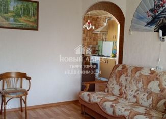 Продается трехкомнатная квартира, 70 м2, Калуга, улица Достоевского, 35