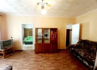 3-ком. квартира на продажу, 42.3 м2, посёлок Навля, переулок Дмитрия Емлютина, 3