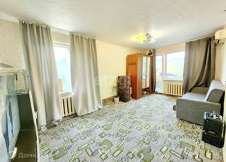 Продаю 2-ком. квартиру, 41.8 м2, Арсеньев, Ленинская улица, 31