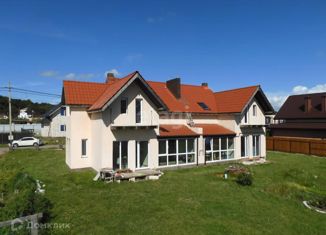 Таунхаус на продажу, 352 м2, поселок Холмогоровка, Венская улица