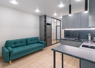 1-комнатная квартира на продажу, 28 м2, Екатеринбург, улица Цвиллинга, 8, метро Чкаловская